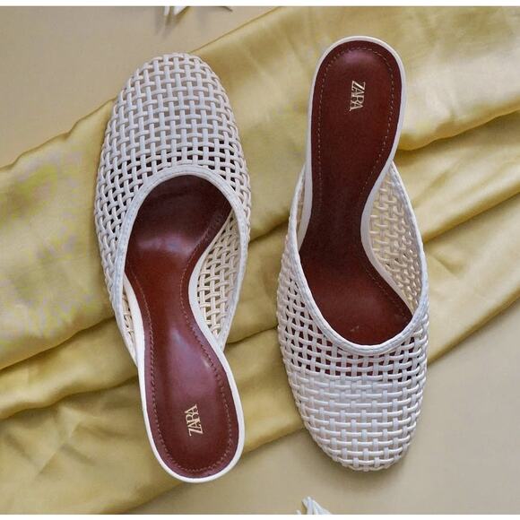 ZARA Heeled Mules NWT - Picture 1 of 13